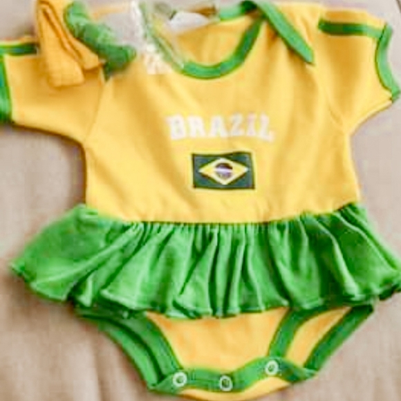 *3 for $15* NWT Brazil Soccer Tutu Onesie with Headband - 3 Months - Picture 1 of 1
